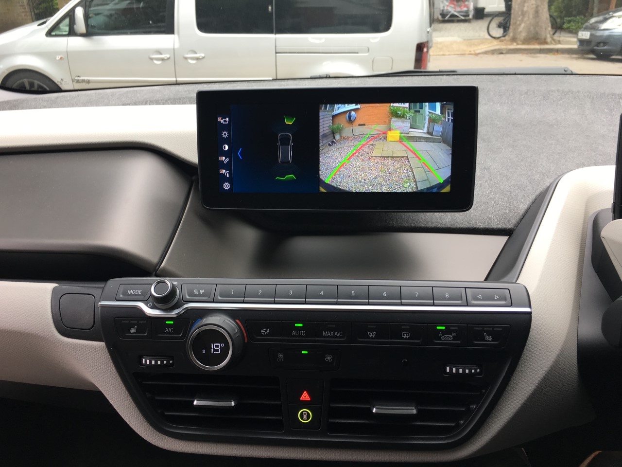BMW I3 Reverse Camera Autologics